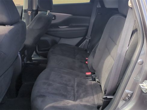 Used 2019 Nissan Murano S image 12