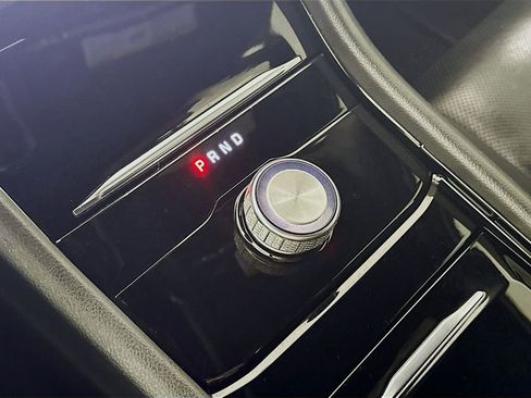 Used 2023 Jeep Grand Cherokee Overland w/ Luxury Tech Group IV image 16