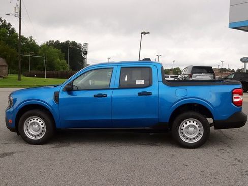New 2025 Ford Maverick XL w/ Equipment Group 102A image 4