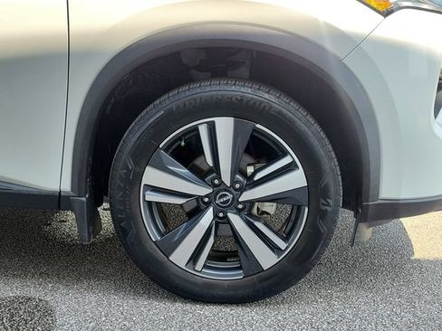 Certified 2024 Nissan Rogue SL w/ SL Premium Package FWD image 36