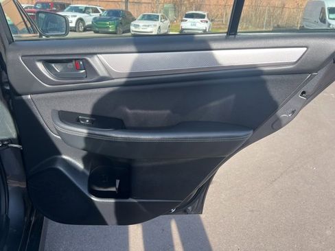 Used 2019 Subaru Legacy 2.5i w/ Alloy Wheel Package image 12
