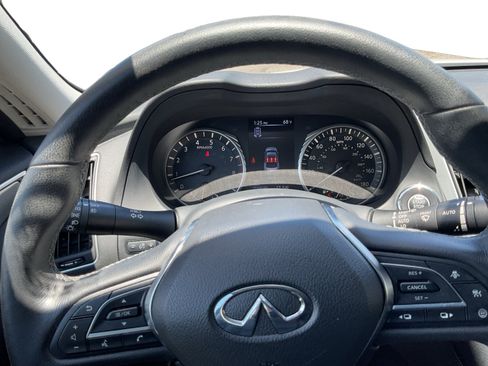 Used 2023 INFINITI Q50 Luxe w/ Cargo Package RWD image 12