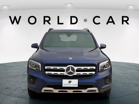 Used 2021 Mercedes-Benz GLB 250 GLB 250 w/ Premium Pkg, Leathe image 2