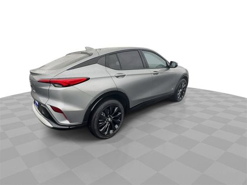 New 2026 Buick Envista Sport Touring image 8