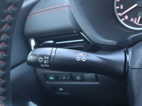 Used 2025 Nissan Sentra SR image 20