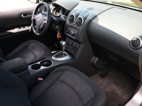 Used 2011 Nissan Rogue S AWD/4WD image 18