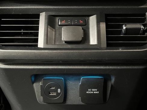 Used 2021 Ford F150 Lariat w/ Equipment Group 502A High AWD/4WD image 48