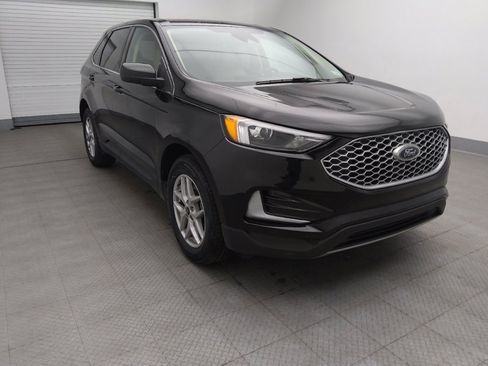 Used 2023 Ford Edge SEL image 14