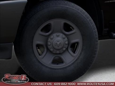 New 2026 RAM 3500 Tradesman AWD/4WD image 9