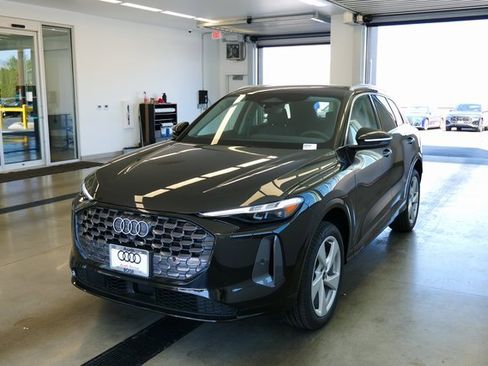 New 2025 Audi Q5 Premium Plus image 3