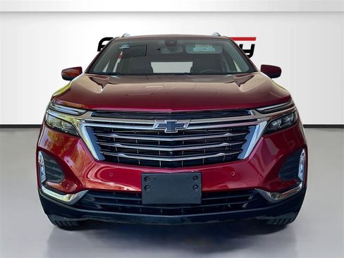 Used 2024 Chevrolet Equinox Premier image 2