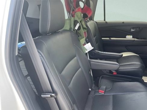 Used 2021 Honda Pilot Elite image 8
