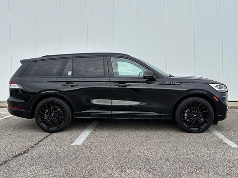 Used 2024 Lincoln Aviator Reserve w/ Equipment Group 201A AWD/4WD image 7