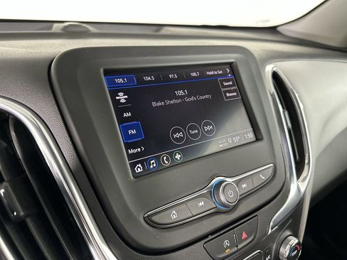 Used 2023 Chevrolet Equinox LS w/ LS Convenience Package image 14