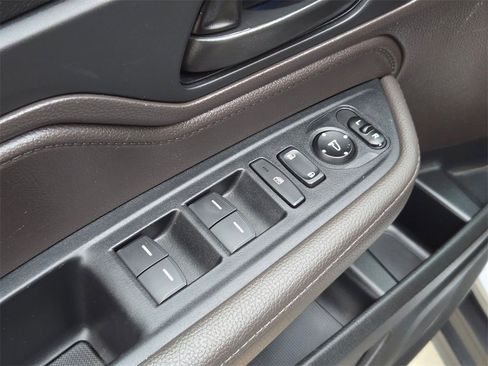 Used 2024 Honda Odyssey EX-L image 12