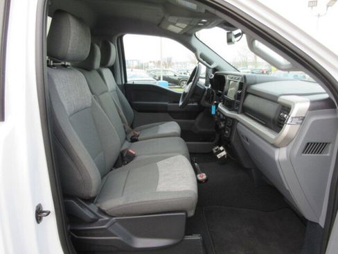 Used 2023 Ford F250 XLT w/ Snow Plow Prep Package image 28