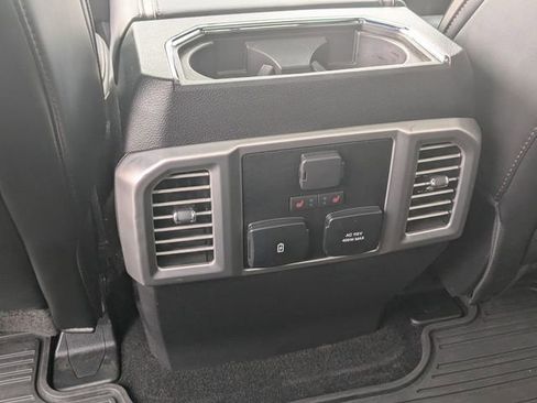 Certified 2018 Ford F150 Platinum w/ Equipment Group 701A Luxury image 24