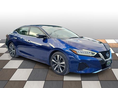 Used 2023 Nissan Maxima SV w/ Floor Mat Group image 3