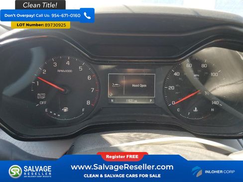 Used 2025 Chevrolet Trax LS w/ Driver Confidence Package FWD image 12