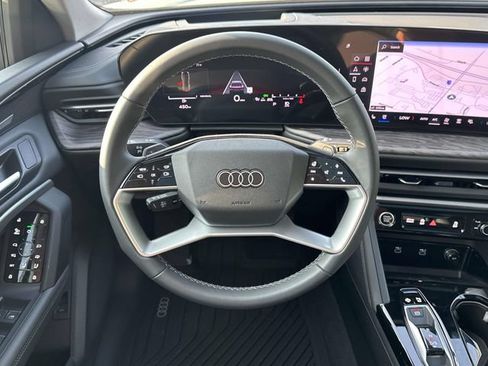 Certified 2025 Audi Q5 Premium w/ Premium Plus AWD/4WD image 17