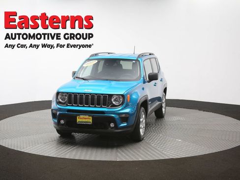 Used 2022 Jeep Renegade Latitude w/ Convenience Group AWD/4WD image 54