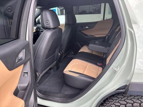 Used 2025 Chevrolet Equinox ACTIV w/ Safety and Technology Package FWD image 20
