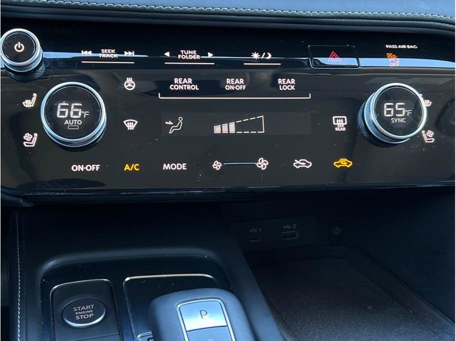 Used 2023 INFINITI QX60 Luxe AWD/4WD image 17