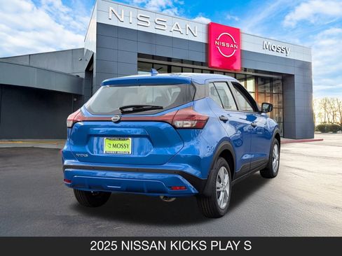 New 2025 Nissan Kicks Play S image 8