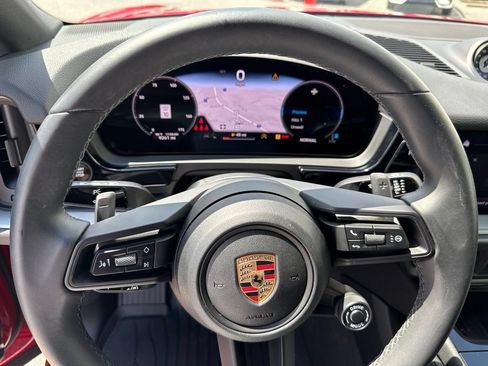 Used 2024 Porsche Cayenne Coupe AWD/4WD image 33