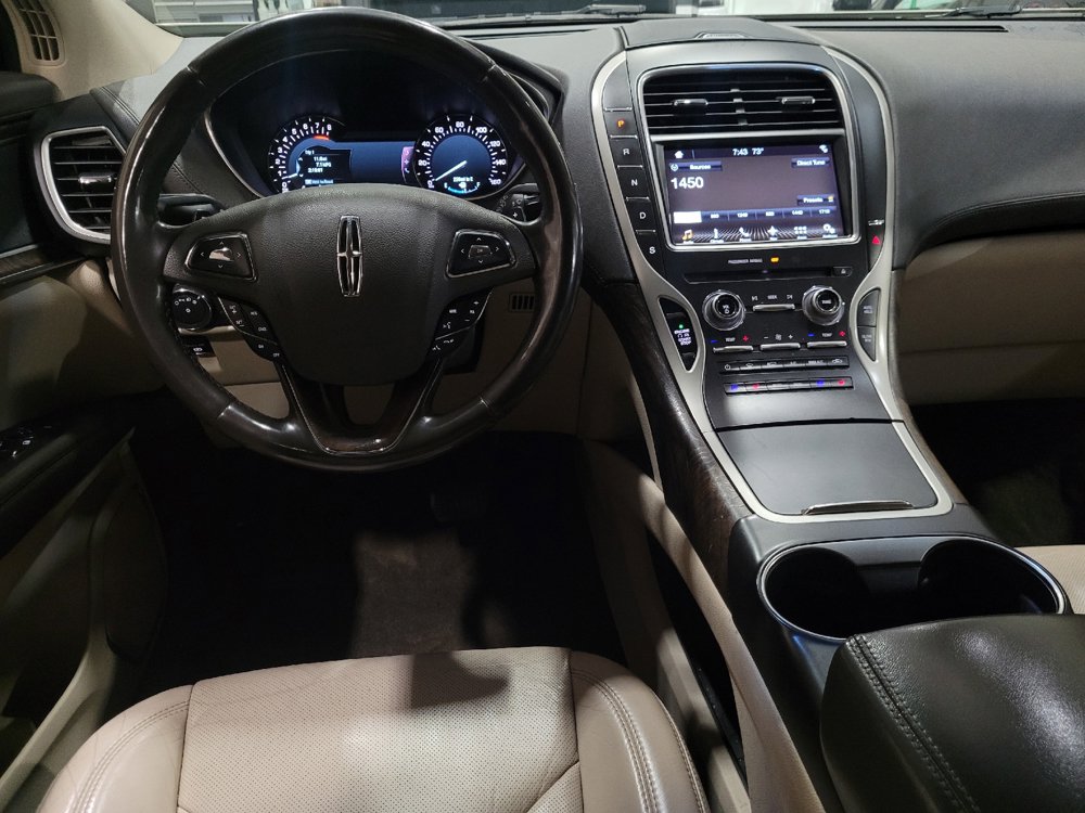 Used 2016 Lincoln MKX Reserve w/ Climate Package AWD/4WD image 22