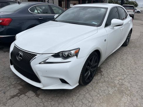 Used 2016 Lexus IS 200t RWD image 3