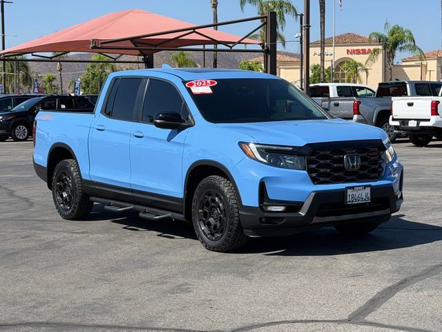 Used 2025 Honda Ridgeline TrailSport+ image 3