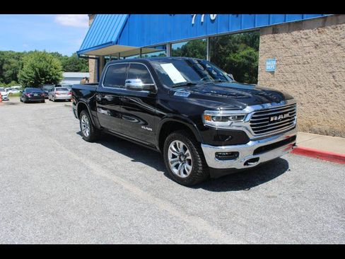 Used 2024 RAM 1500 Limited AWD/4WD image 1