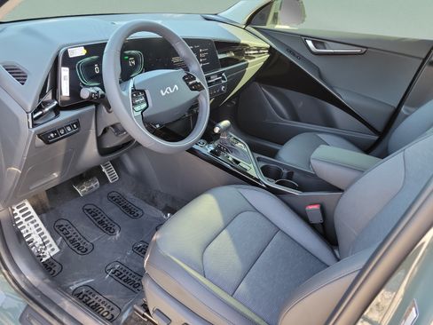 New 2026 Kia Niro SX Touring FWD image 14