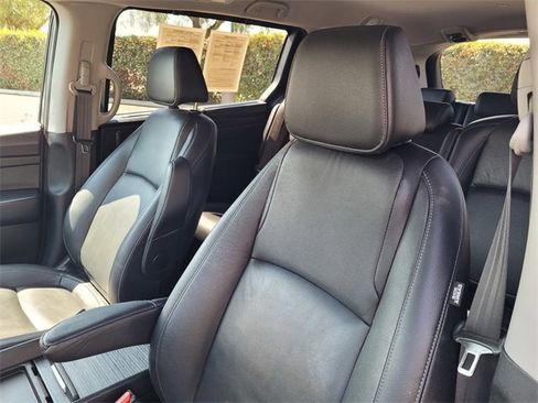 Used 2023 Honda Odyssey EX-L image 14