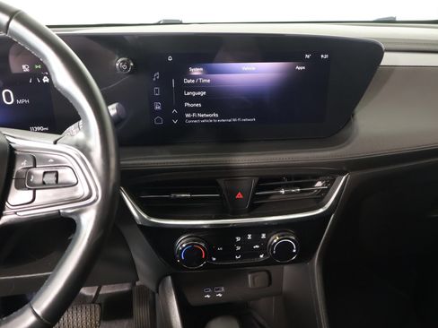 Used 2026 Buick Encore GX Sport Touring w/ Advanced Technology Package AWD/4WD image 5