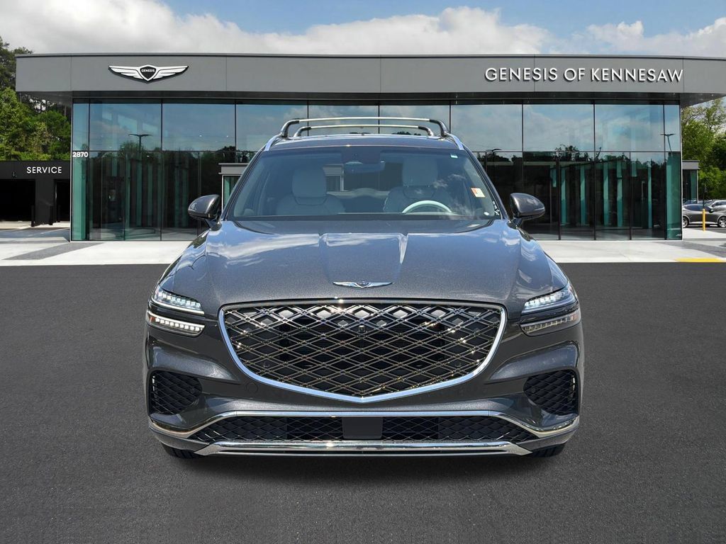 Used 2026 Genesis GV70 2.5T Advanced AWD/4WD image 2