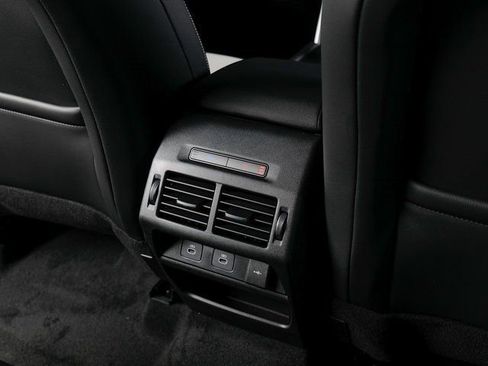 New 2026 Land Rover Discovery Sport Landmark AWD/4WD image 21