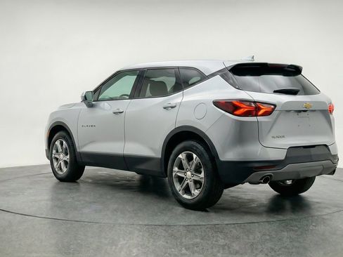 Used 2025 Chevrolet Blazer LT FWD image 6