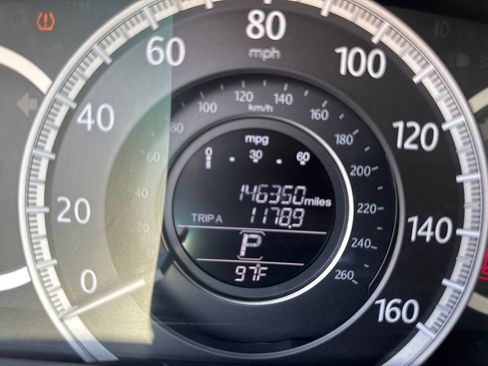 Used 2015 Honda Accord EX-L image 11