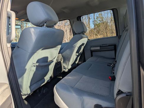 Used 2016 Ford F250 XLT w/ XLT Value Package image 18