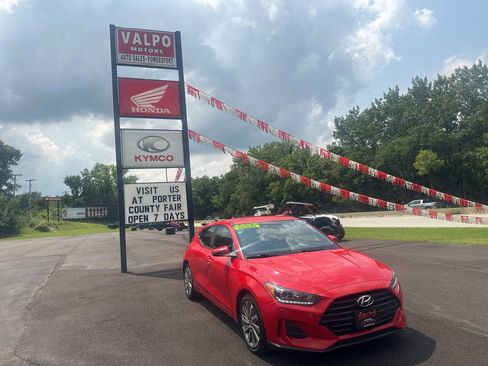 Used 2019 Hyundai Veloster 2.0 image 4