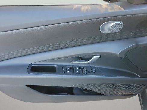 Certified 2024 Hyundai Elantra SEL image 12