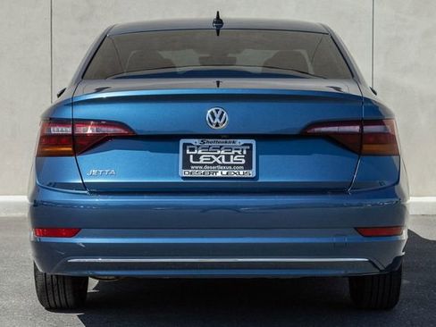 Used 2019 Volkswagen Jetta SEL FWD image 4