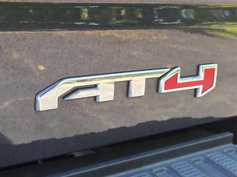 Used 2023 GMC Sierra 1500 AT4 w/ AT4 Premium Package AWD/4WD image 15