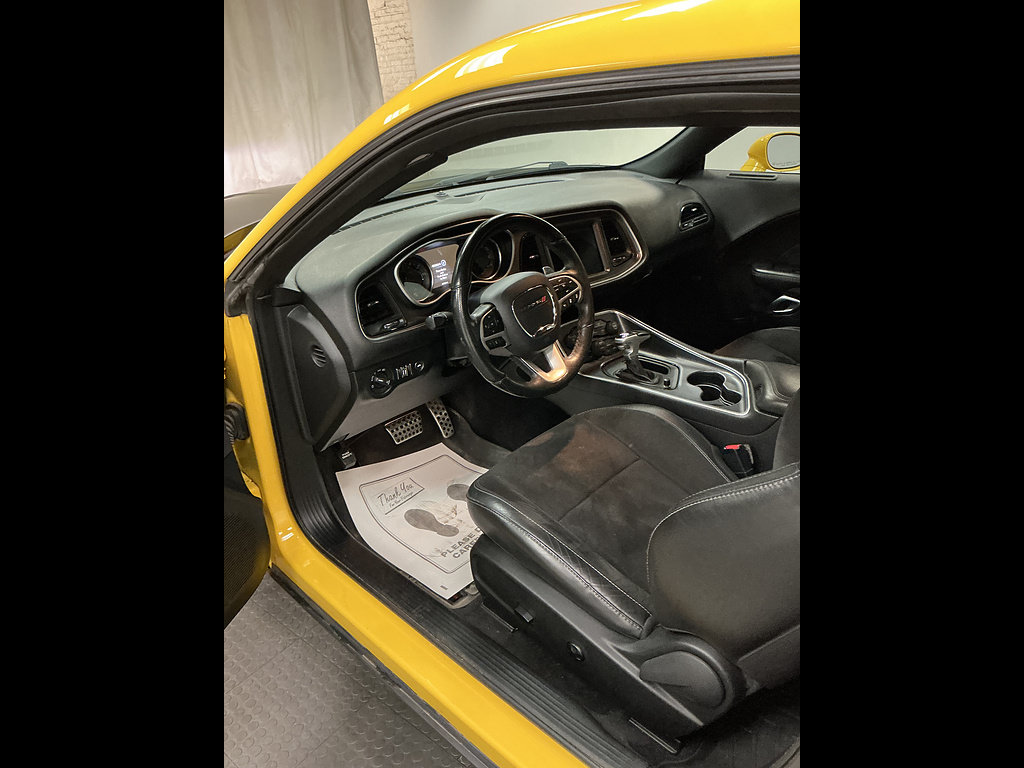 Used 2018 Dodge Challenger GT w/ Technology Group AWD/4WD image 9