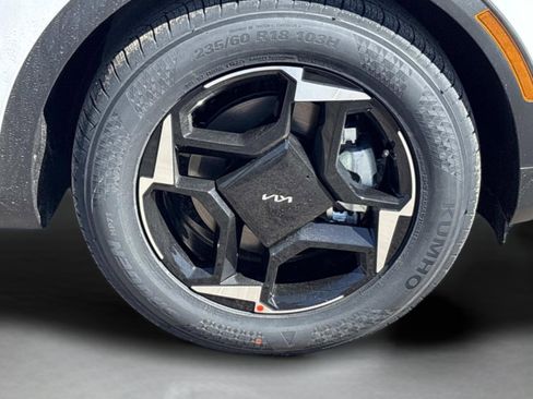 New 2026 Kia Sportage EX image 9