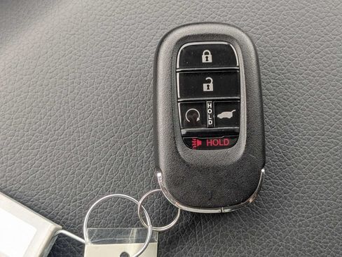 Used 2023 Honda Pilot Touring image 35