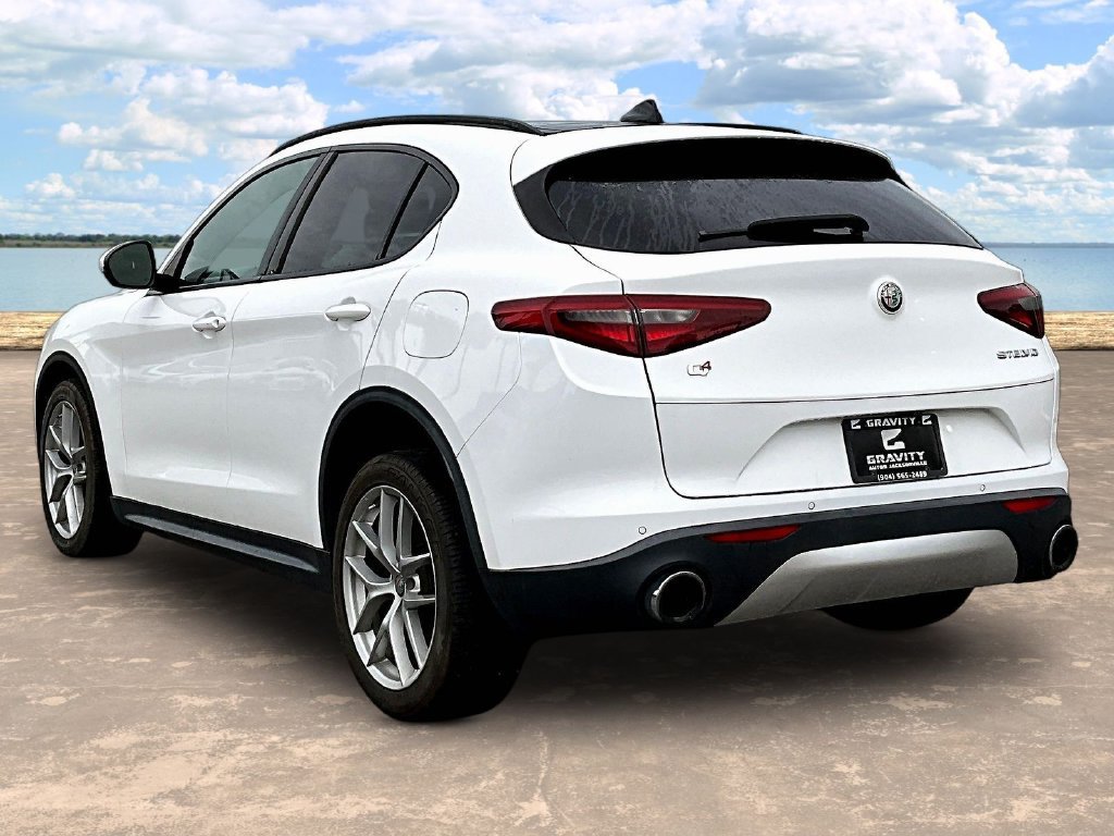 Used 2019 Alfa Romeo Stelvio Ti Sport w/ Quick Order Package 22S Sport AWD/4WD image 6