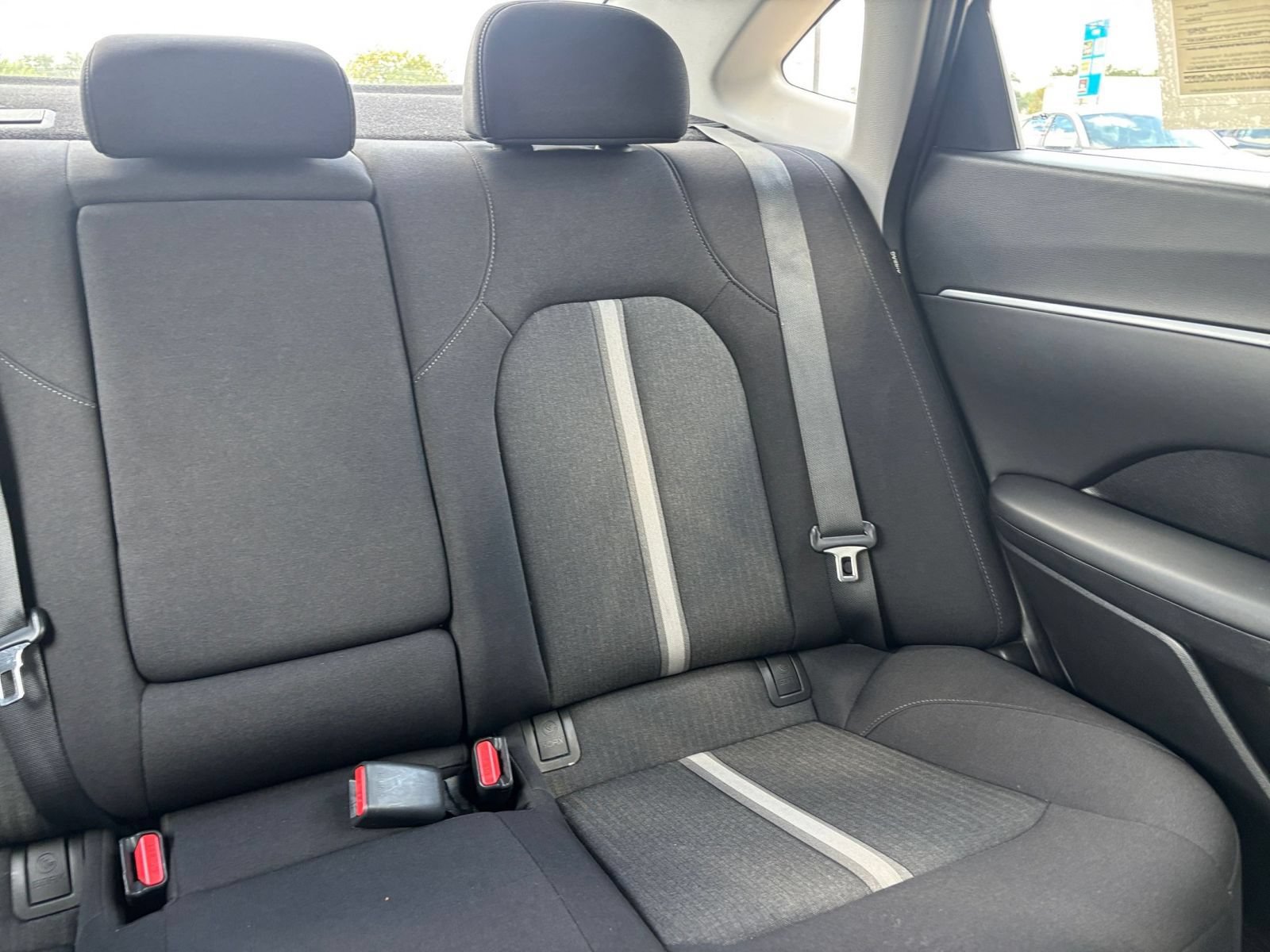 Used 2025 Hyundai Sonata SEL FWD image 36